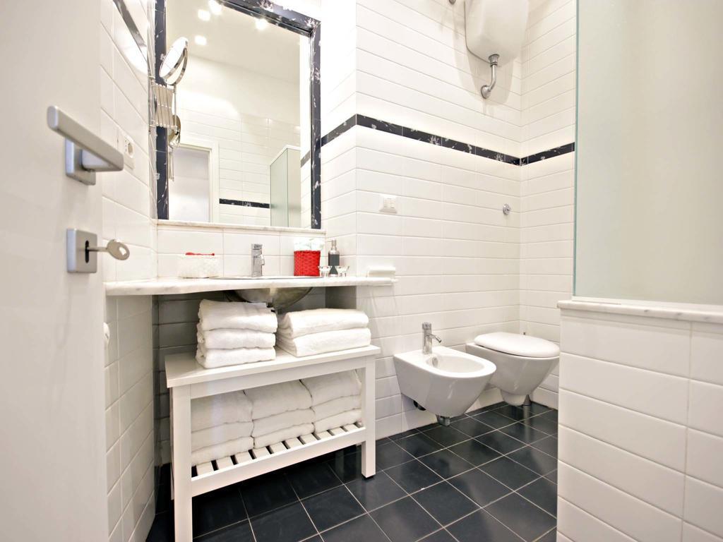 Velvet Trastevere Apartment Rome Room photo